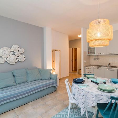 Loriana Seaside Home Санта Тереза Галура Екстериор снимка