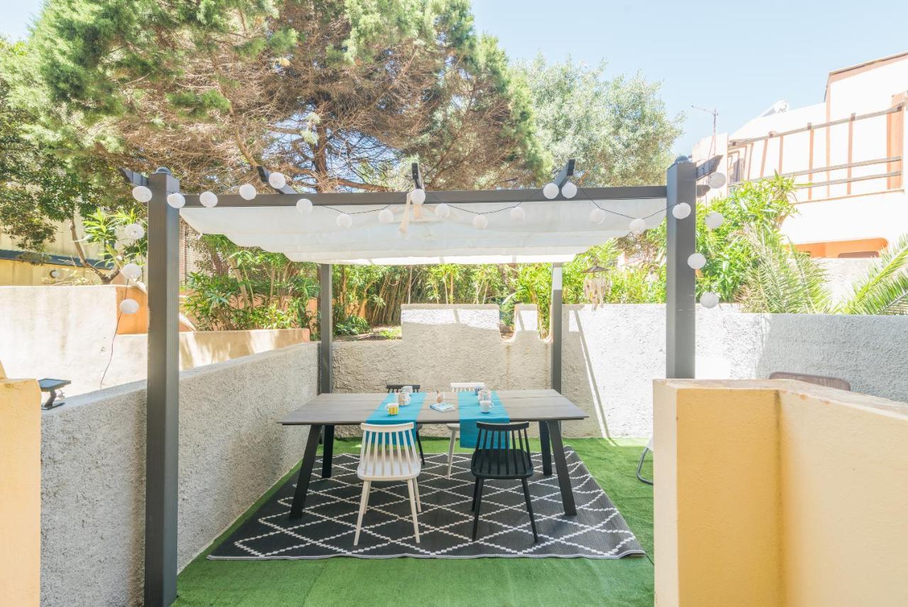 Loriana Seaside Home Санта Тереза Галура Екстериор снимка